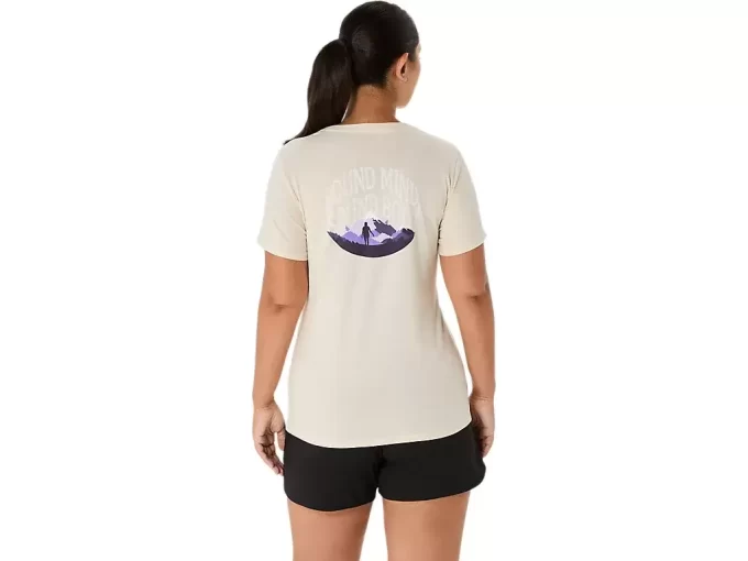 ASICS NATURE V-AUSSCHNITT KURZARM-T-SHIRT FÜR DAMEN ASICS NATURE V-AUSSCHNITT KURZARM-T-SHIRT FÜR DAMEN