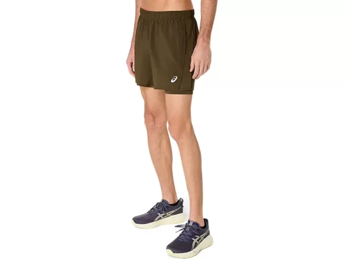 ASICS SILBERNE 2N1 5IN KURZE ASICS SILBERNE 2N1 5IN KURZE