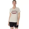 DAMEN-KURZARM-T-SHIRT MIT V-AUSSCHNITT „EST 1977“ DAMEN-KURZARM-T-SHIRT MIT V-AUSSCHNITT „EST 1977“