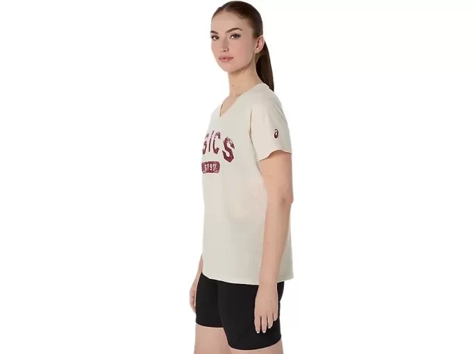 DAMEN-KURZARM-T-SHIRT MIT V-AUSSCHNITT „EST 1977“ DAMEN-KURZARM-T-SHIRT MIT V-AUSSCHNITT „EST 1977“