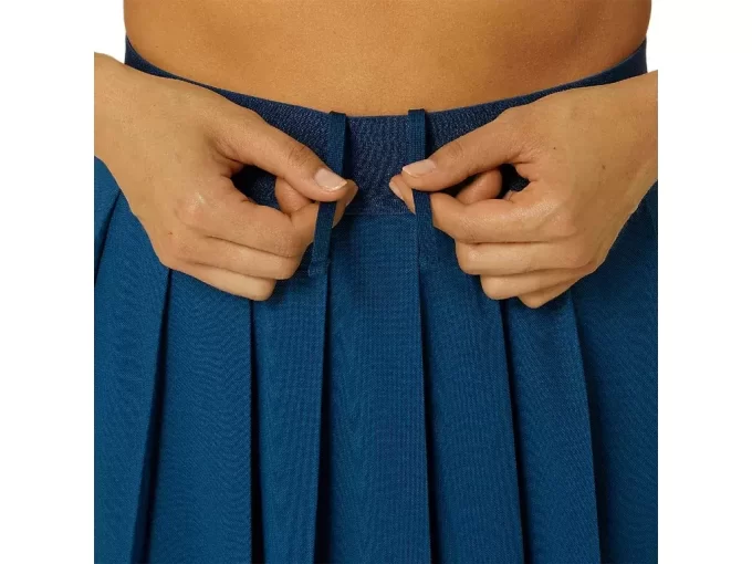 KLASSISCHER DAMEN-SKORT