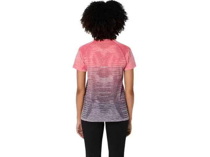 NAHTLOSES KURZARM-TOP FÜR DAMEN NAHTLOSES KURZARM-TOP FÜR DAMEN