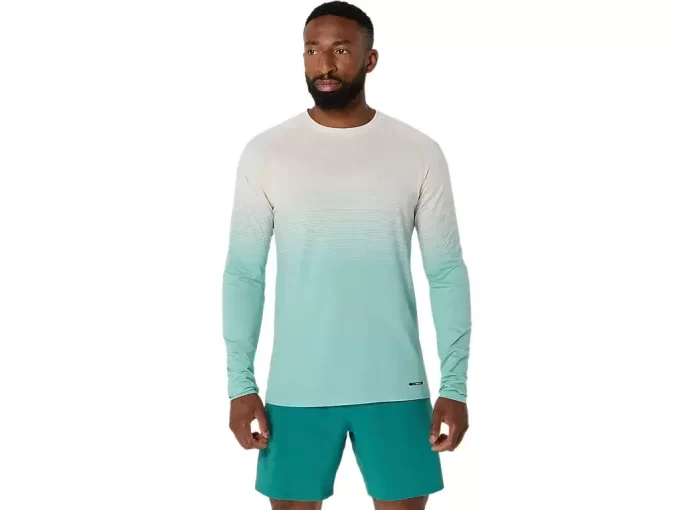 NAHTLOSES LANGARM-TOP FÜR HERREN NAHTLOSES LANGARM-TOP FÜR HERREN