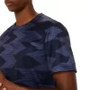 SAISONALES KURZARM-TOP MIT ALLOVER-PRINT