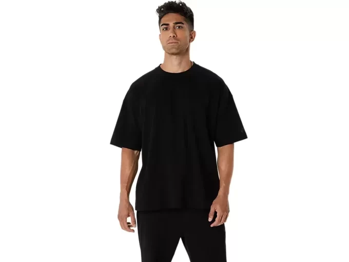 SCHWERES, LOCKERES T-SHIRT MIT TASCHEN SCHWERES, LOCKERES T-SHIRT MIT TASCHEN
