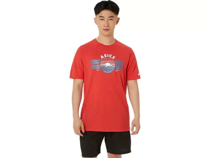 UNISEX ASICS EST 1977 MOUNTAIN T-SHIRT UNISEX ASICS EST 1977 MOUNTAIN T-SHIRT